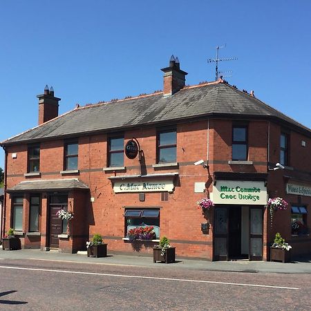 The Village Rooms Dundalk Exteriör bild